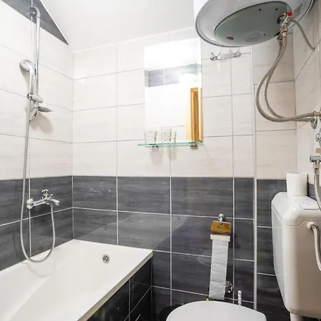 Lejlighed And Planinska Idila *